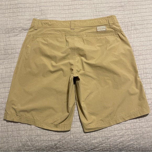 Columbia Men's Trail Shorts XM4805 Beige Flat Front 10" Mid Rise Size 34 - Picture 10 of 12